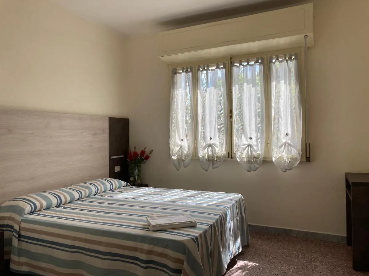 ***  Hotel Verdesolemare Marina di Pietrasanta Italy