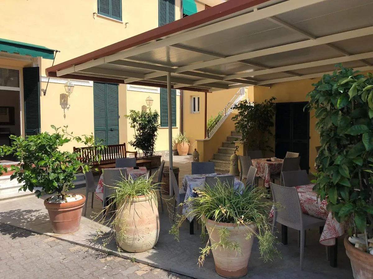 Hotel Verdesolemare Marina di Pietrasanta Włochy